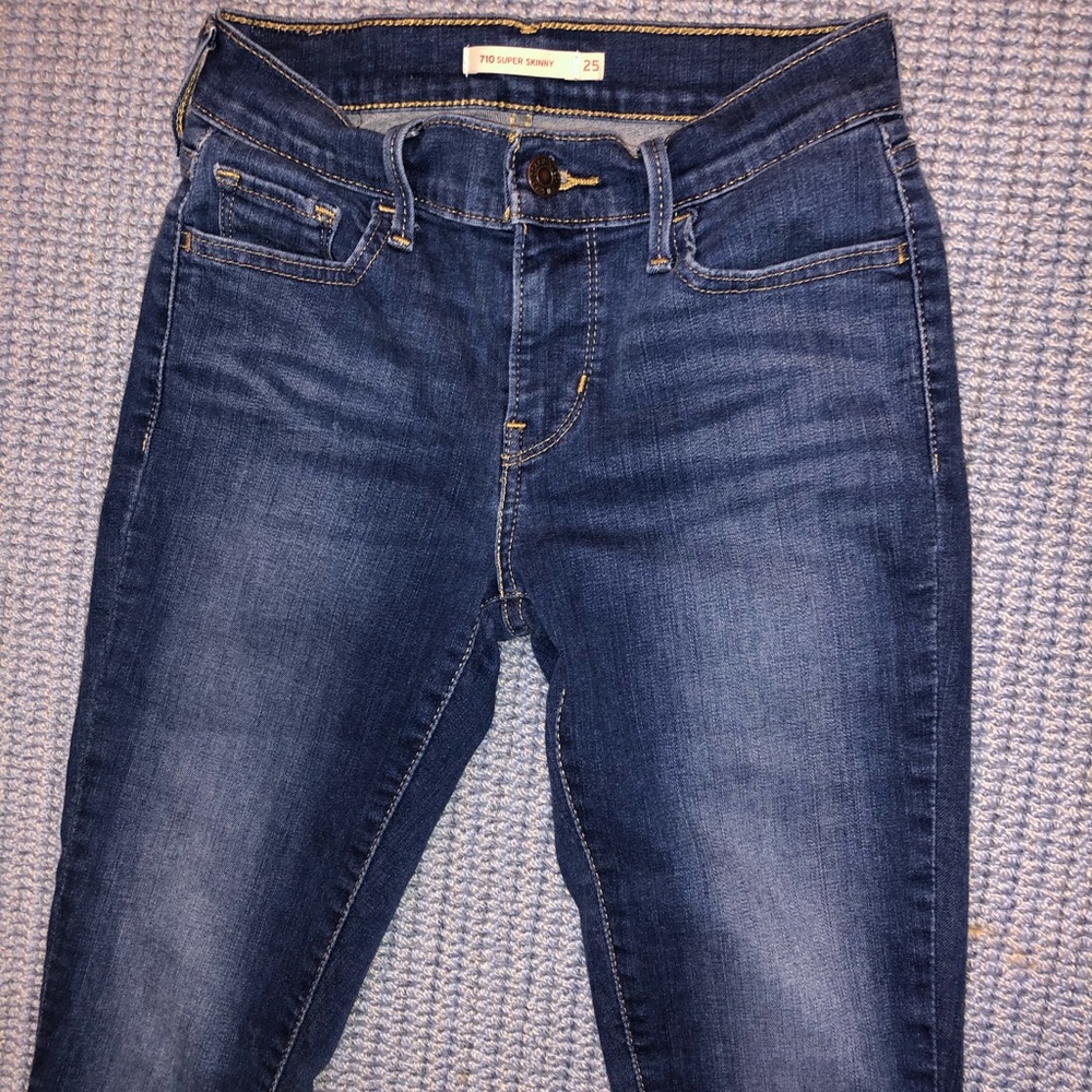 Levi’s 710 Super Skinny jeans